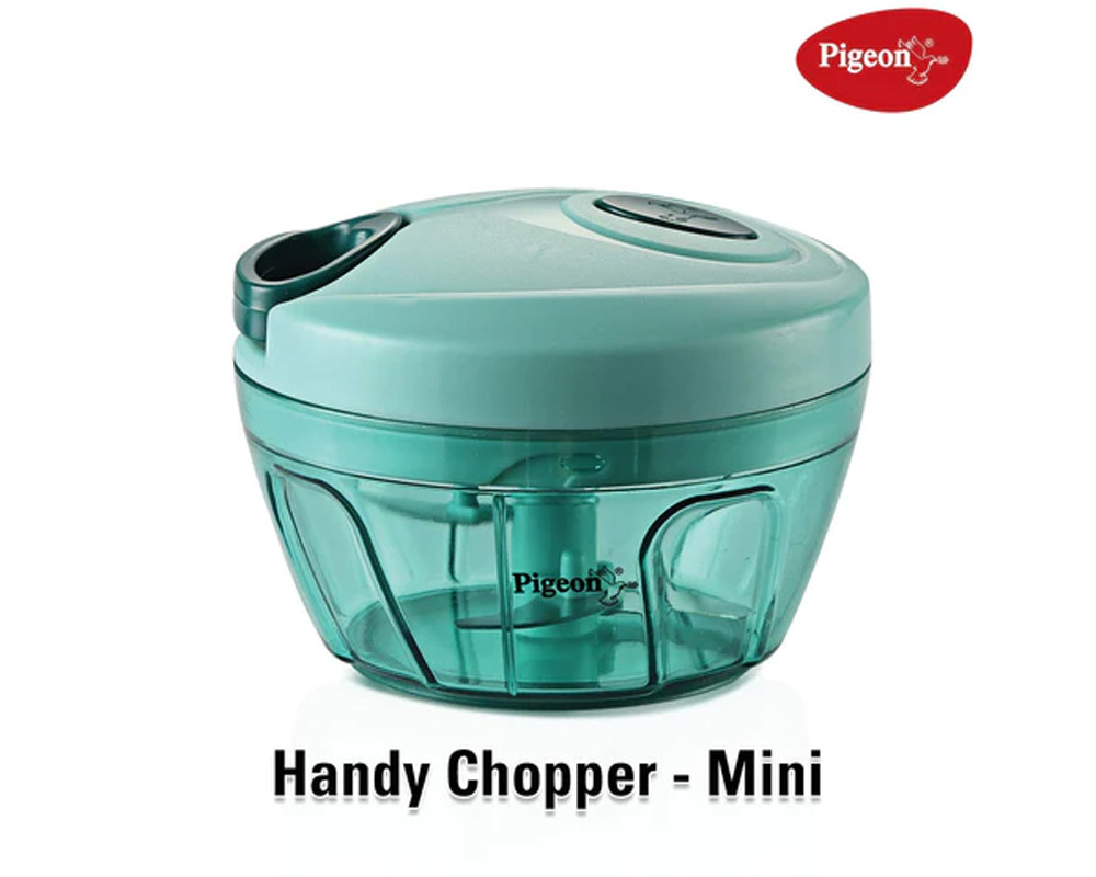 Pigeon New Handy Mini Plastic Chopper with 3 Blades