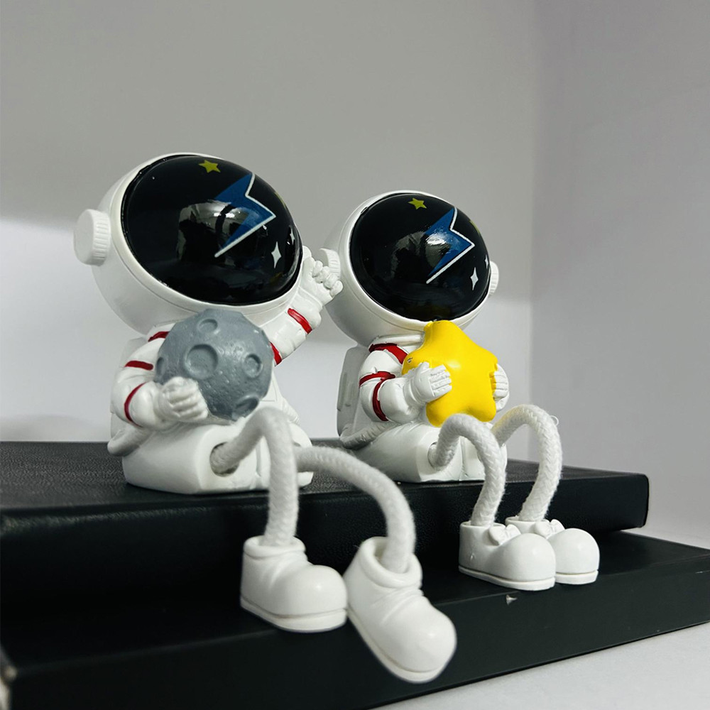 Astronaut Miniature Shelf Decor Resin